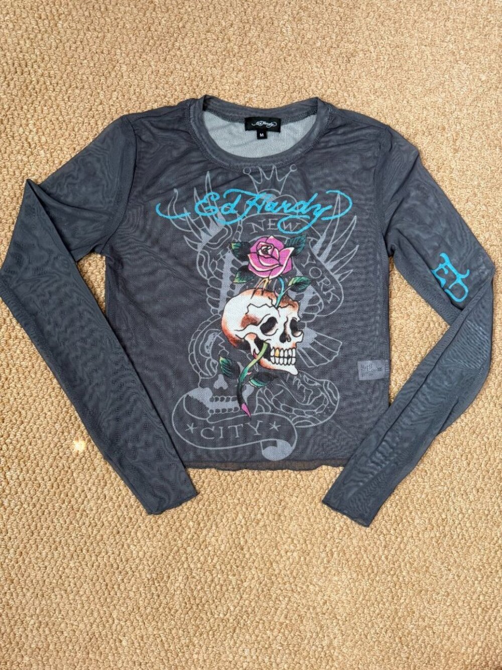 Ed Hardy Mesh Skull Graphic Long Sleeve Top Size M NWT - Picture 3 of 8